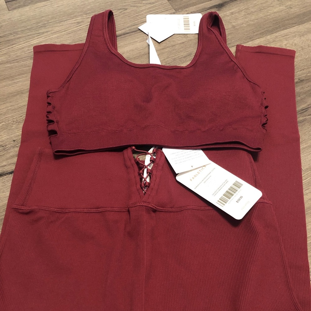 Fabletics Outfit NWT